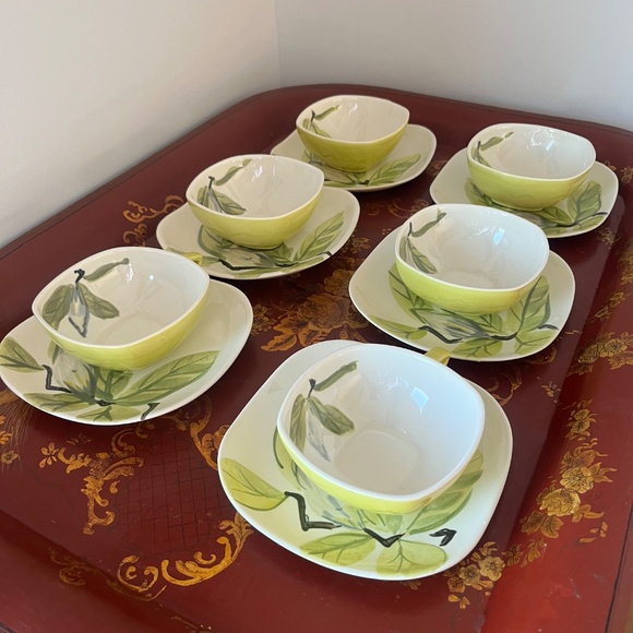 Red wing Magnolia set for 6 - Picture 3 of 3